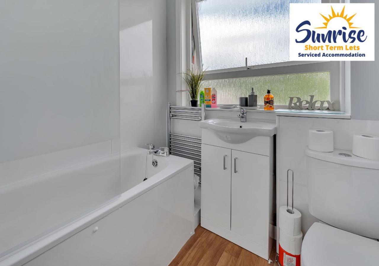 3 Beds At Arthurs Seat By Sunrise Short Lets 爱丁堡 外观 照片