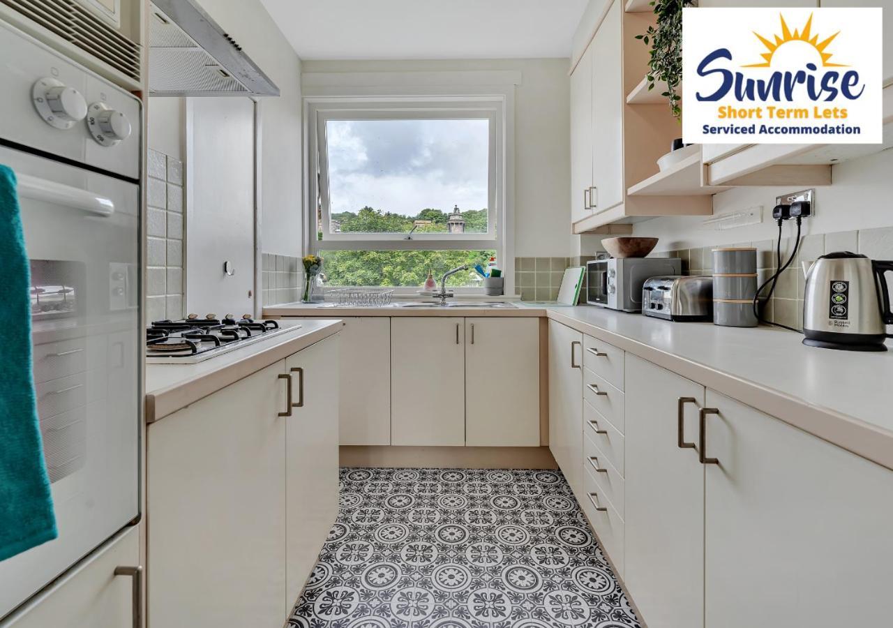 3 Beds At Arthurs Seat By Sunrise Short Lets 爱丁堡 外观 照片
